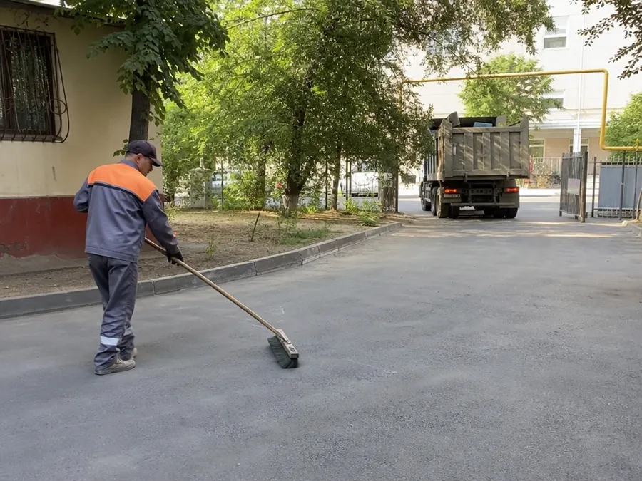 Вывоз мусора из квартиры с грузчиками