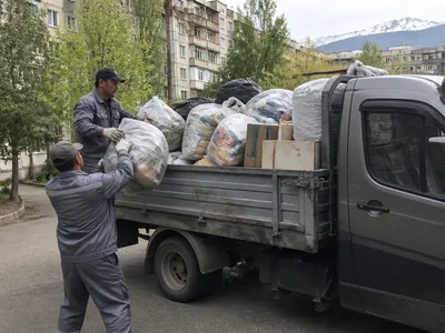 Вывоз бытового мусора газелью в Алматы